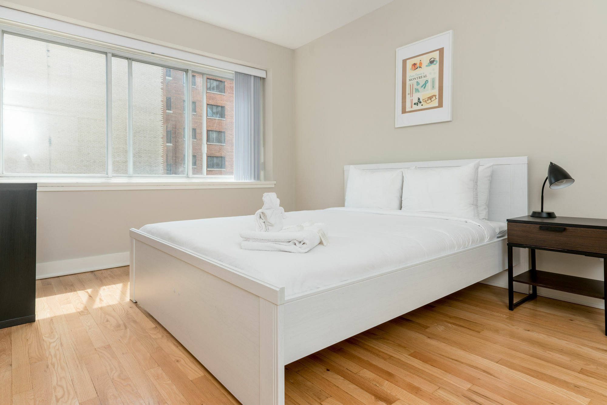 3br In Downtown Mtl By Sonder Apartment