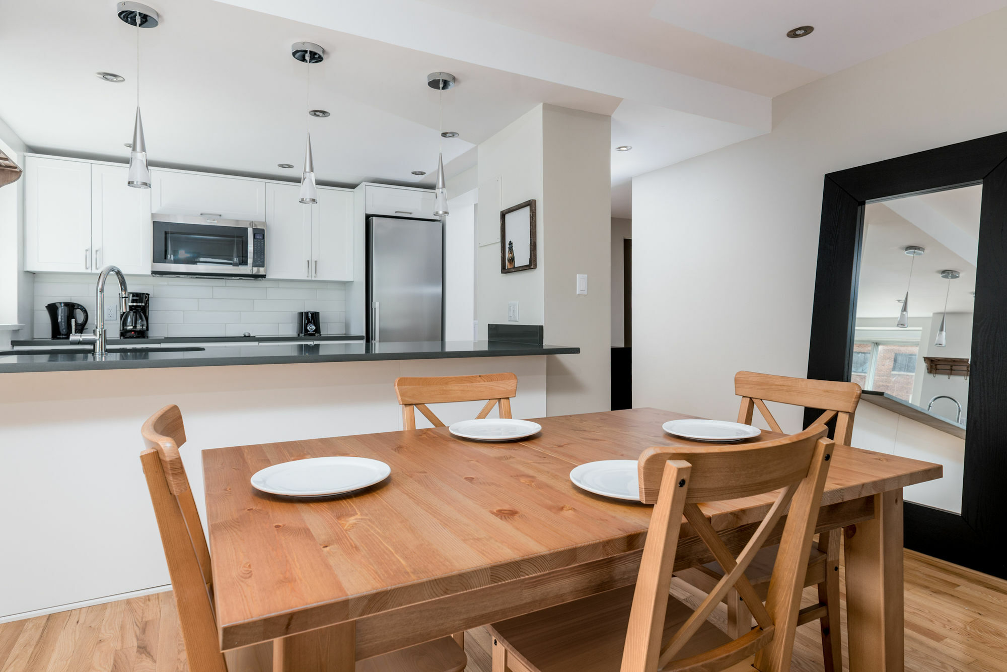 3br In Downtown Mtl By Sonder *